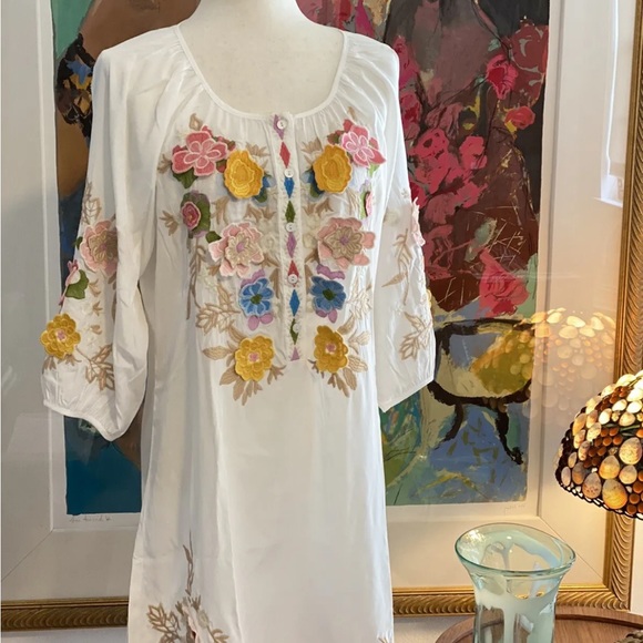 🌸 Gorgeous New Floral Appliqué *Johnny Was Style* Cupro Rayon White Dress & SLIP - Picture 7 of 8
